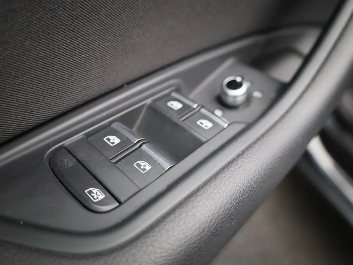 35 TFSI Business Edition | ACC | Keyless | lichtmetalen velgen 5-spaaks 17" |