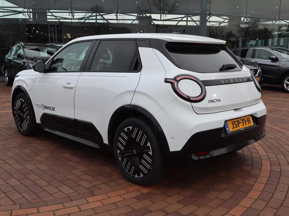 ADVANCE 52 kWh | Google Navigatie | Parkeercamera | Stoel- en stuurverwarming |