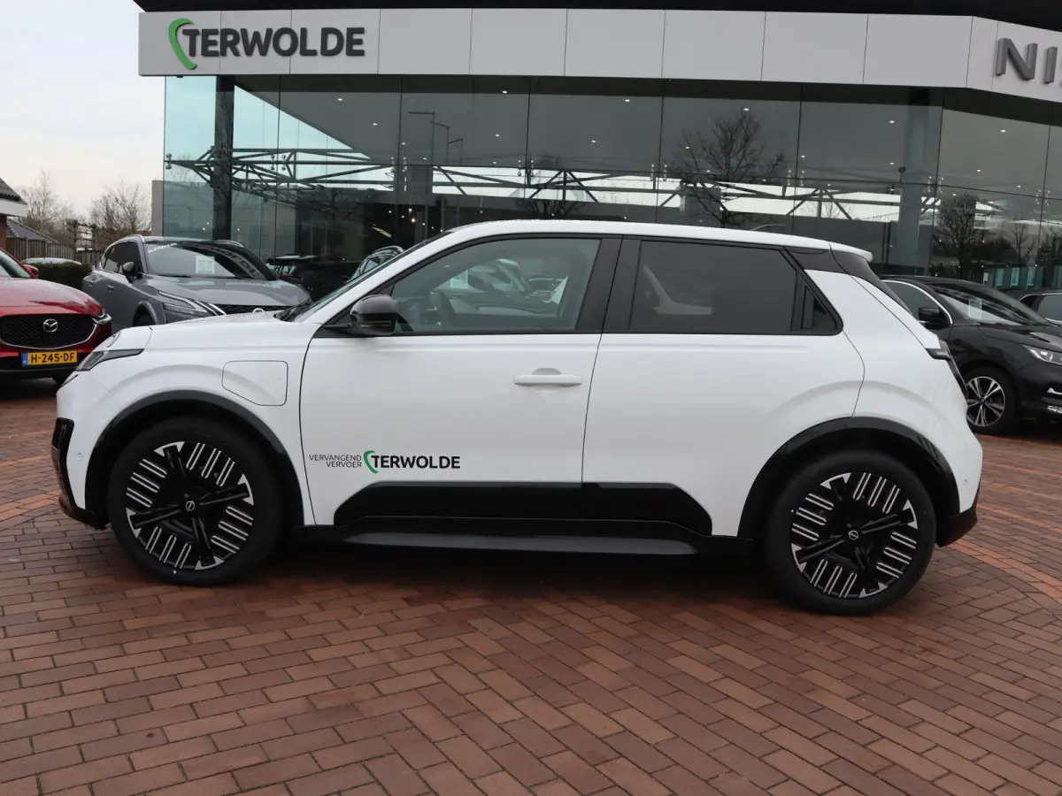 ADVANCE 52 kWh | Google Navigatie | Parkeercamera | Stoel- en stuurverwarming |