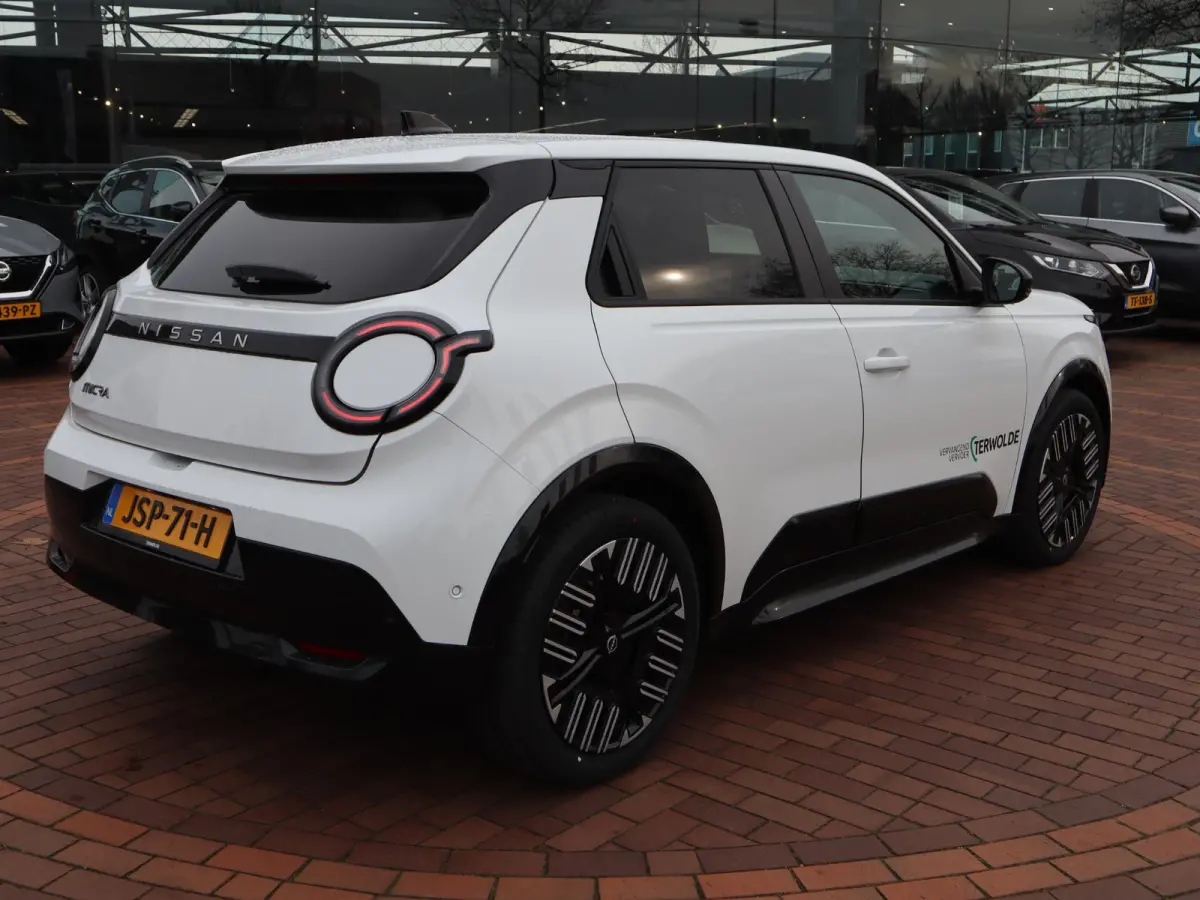 ADVANCE 52 kWh | Google Navigatie | Parkeercamera | Stoel- en stuurverwarming |