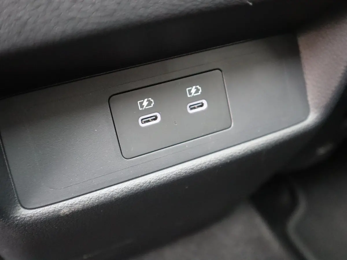 1.3 MHEV Xtronic N-Connecta | Panorama dak | Stoel en stuurverwarming |