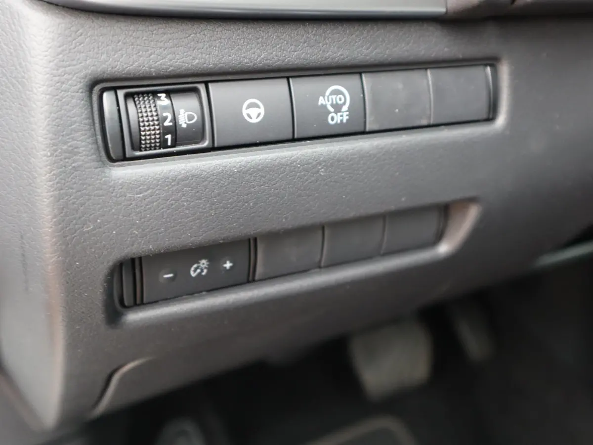 1.3 MHEV Xtronic N-Connecta | Panorama dak | Stoel en stuurverwarming |