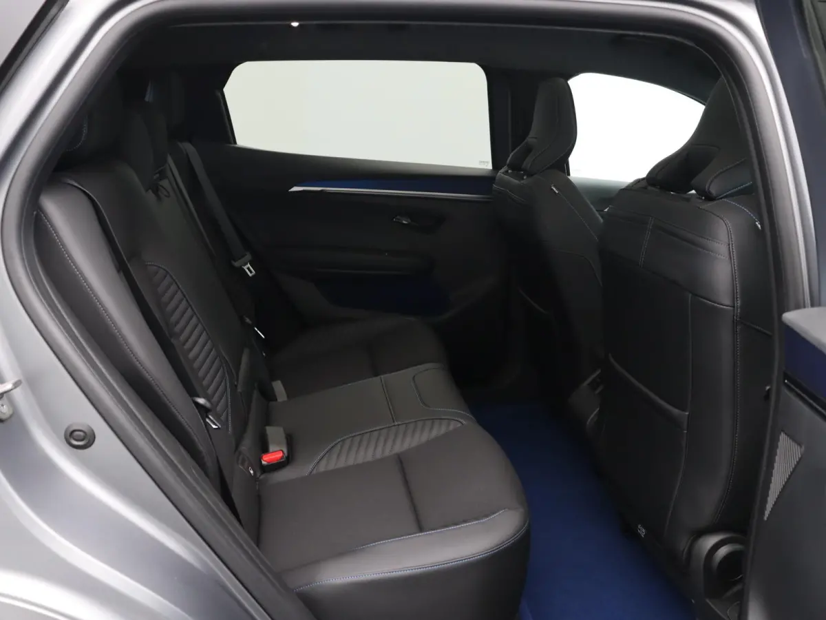 EV87 long range esprit Alpine | Vijf jaar garantie | Harman kardon | Panoramisch dak |