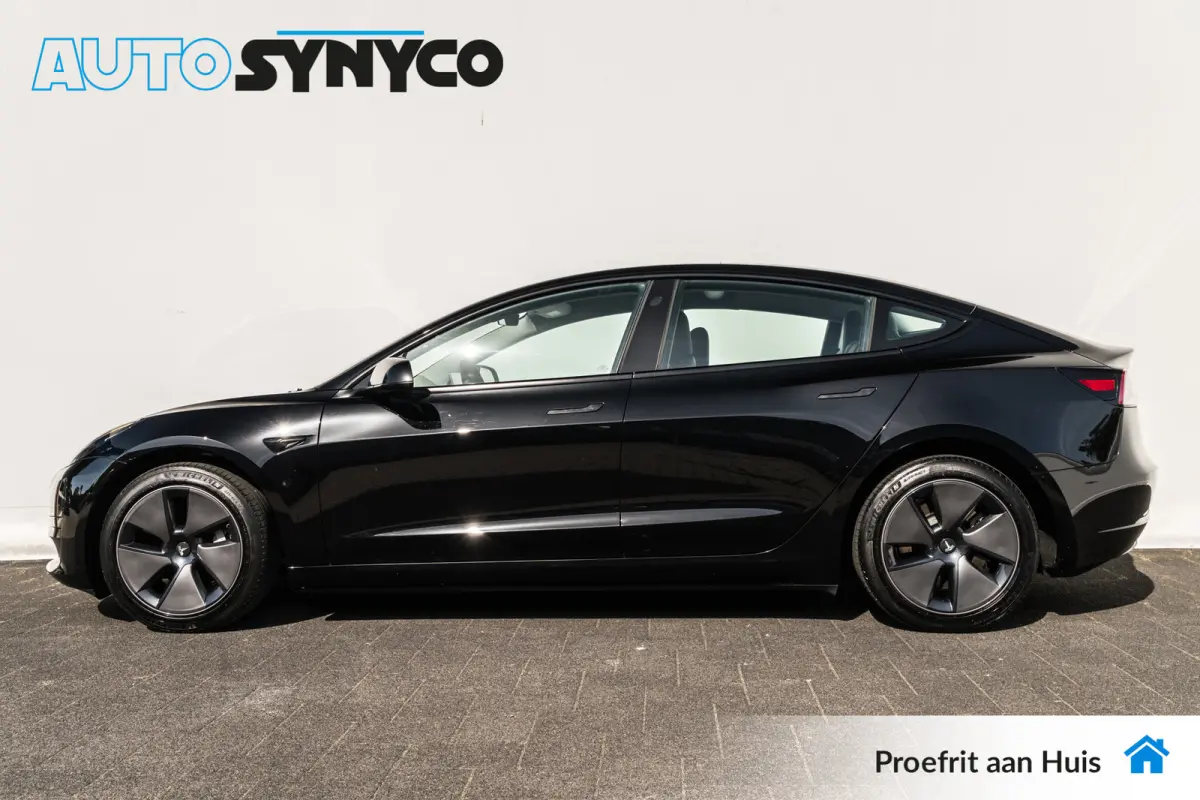 Standard RWD Plus 60 kWh | AMD | LFP | Warmtepomp | 33.247 Km | Leder | Org. NL | 1e Eig.