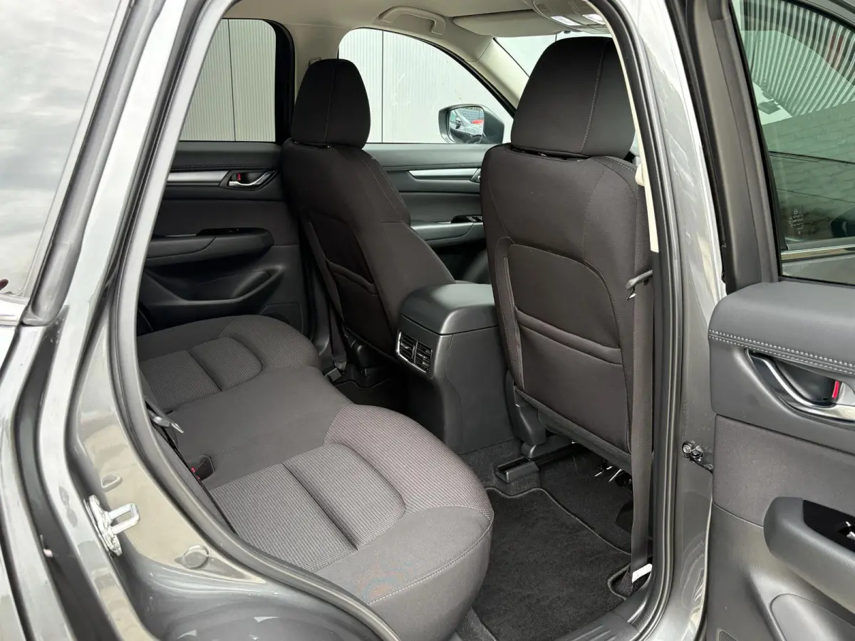 2.5 SkyActiv-G 194 Advantage Automaat | 2000kg Trekgewicht | 360 Camera | Head-Up Display | Stoel- & Stuurverwarming |