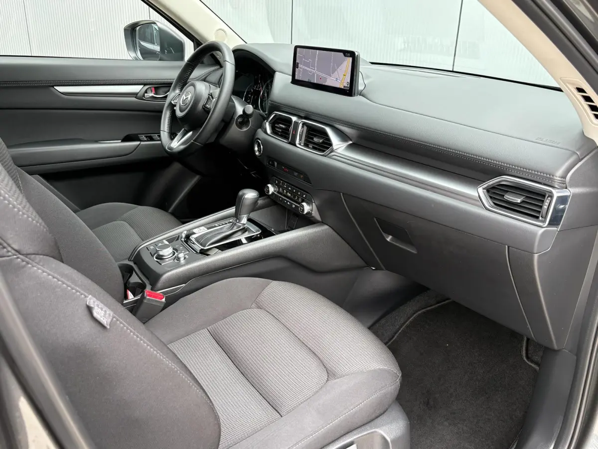 2.5 SkyActiv-G 194 Advantage Automaat | 2000kg Trekgewicht | 360 Camera | Head-Up Display | Stoel- & Stuurverwarming |