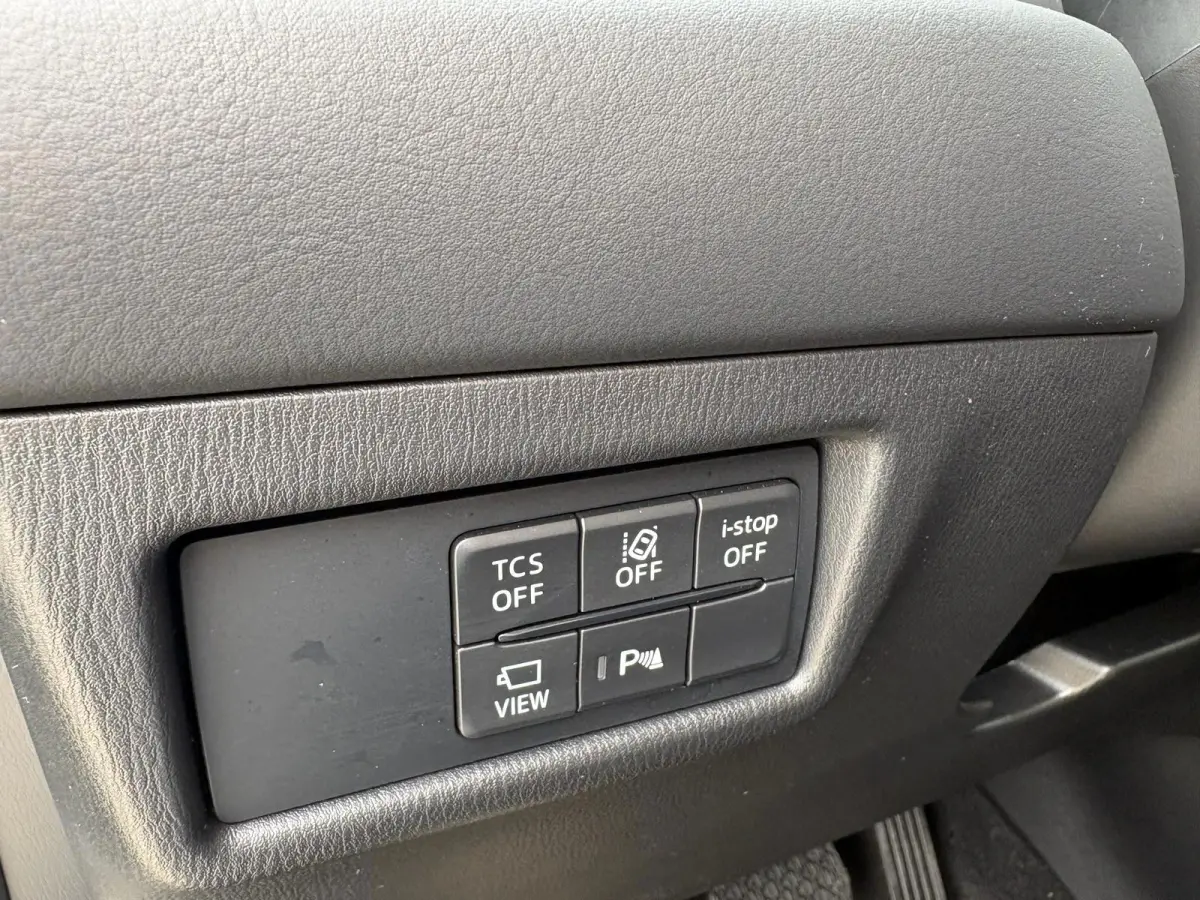 2.5 SkyActiv-G 194 Advantage Automaat | 2000kg Trekgewicht | 360 Camera | Head-Up Display | Stoel- & Stuurverwarming |