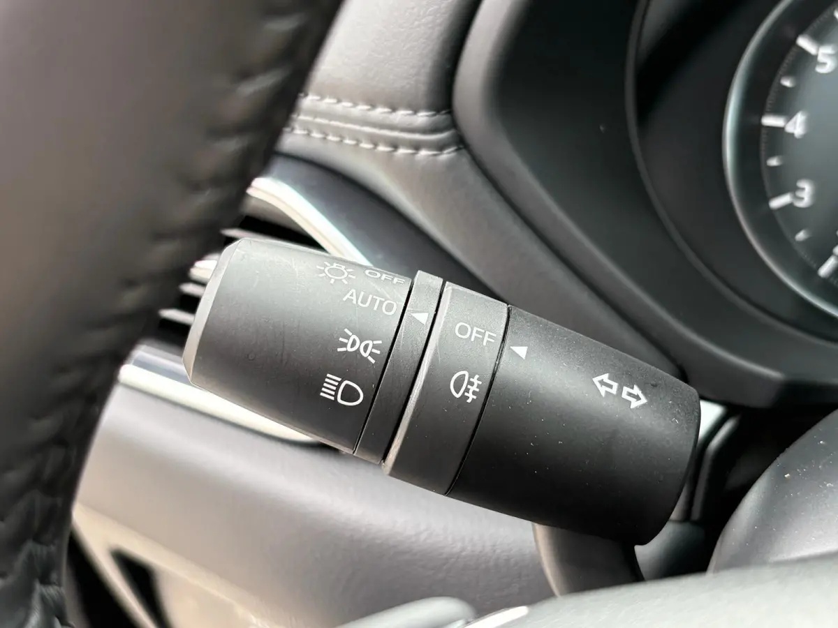 2.5 SkyActiv-G 194 Advantage Automaat | 2000kg Trekgewicht | 360 Camera | Head-Up Display | Stoel- & Stuurverwarming |