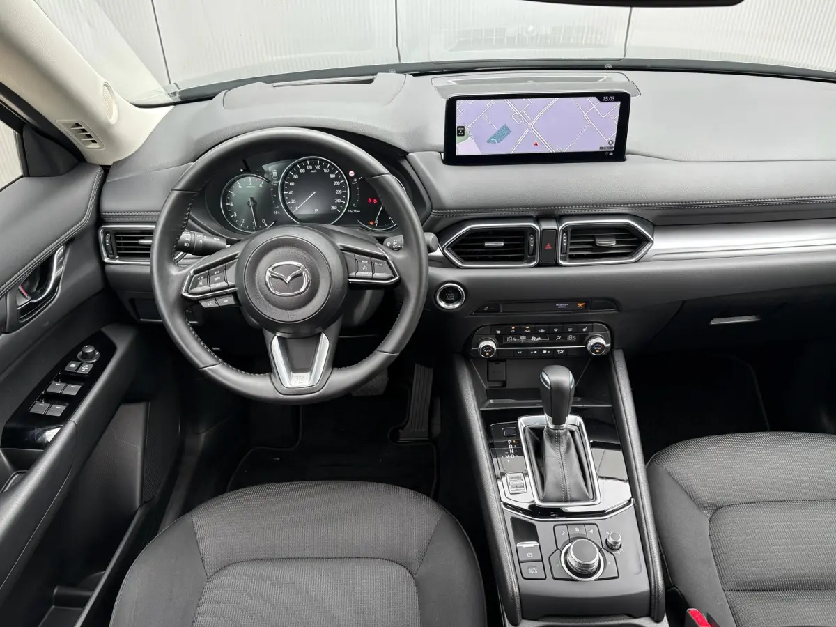 2.5 SkyActiv-G 194 Advantage Automaat | 2000kg Trekgewicht | 360 Camera | Head-Up Display | Stoel- & Stuurverwarming |