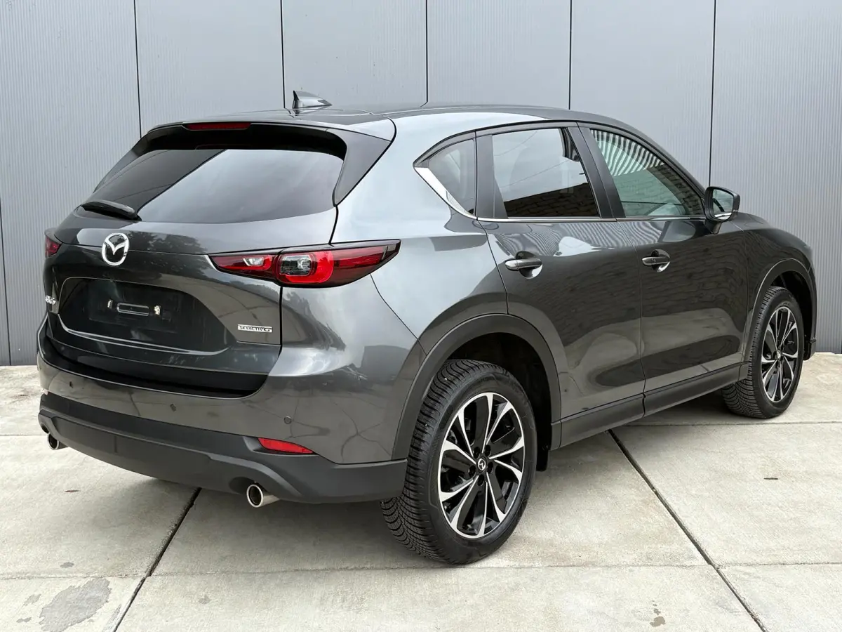 2.5 SkyActiv-G 194 Advantage Automaat | 2000kg Trekgewicht | 360 Camera | Head-Up Display | Stoel- & Stuurverwarming |