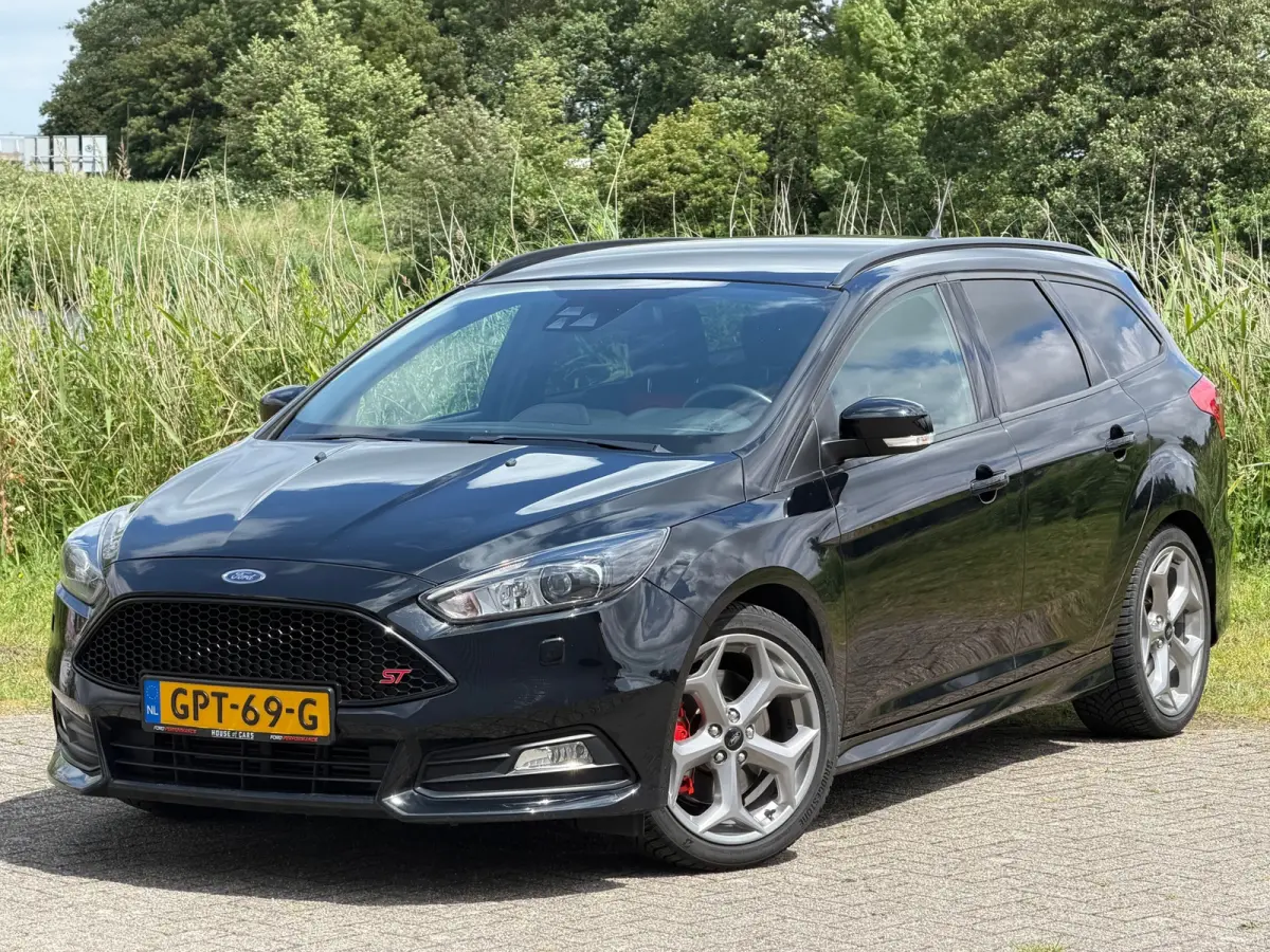 2.0 ST - Shadow Black Metallic - Recaro//2xLed/Winterpakket