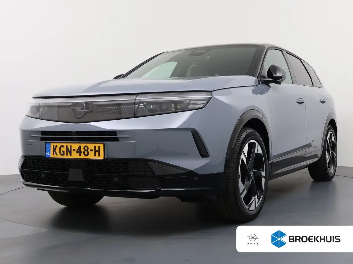 1.6 Turbo Plug-in-Hybrid Ultimate 195PK | Nieuwe auto! | Achteruitrij assistent | Achteruitrijcamera | Actieve noodgeval assistent