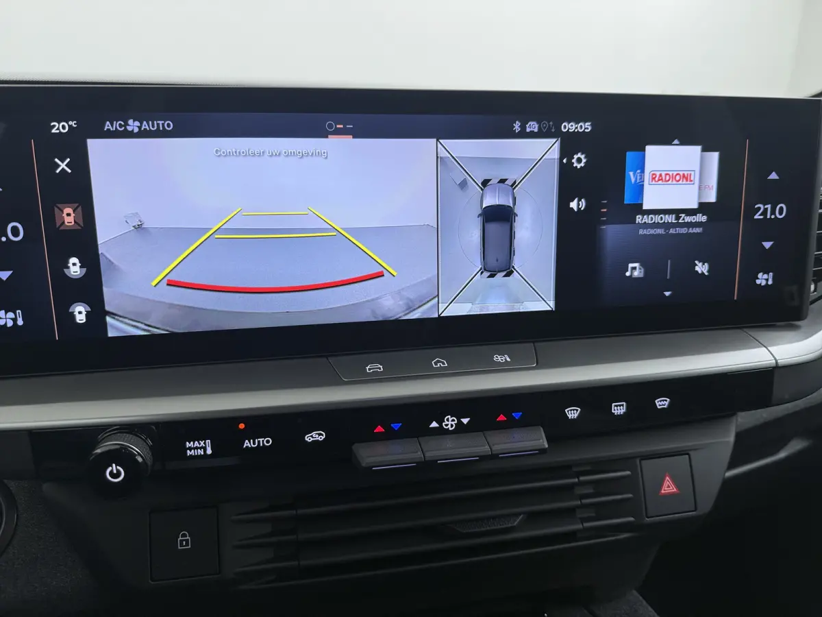 1.6 Turbo Plug-in-Hybrid Ultimate 195PK | Nieuwe auto! | Achteruitrij assistent | Achteruitrijcamera | Actieve noodgeval assistent