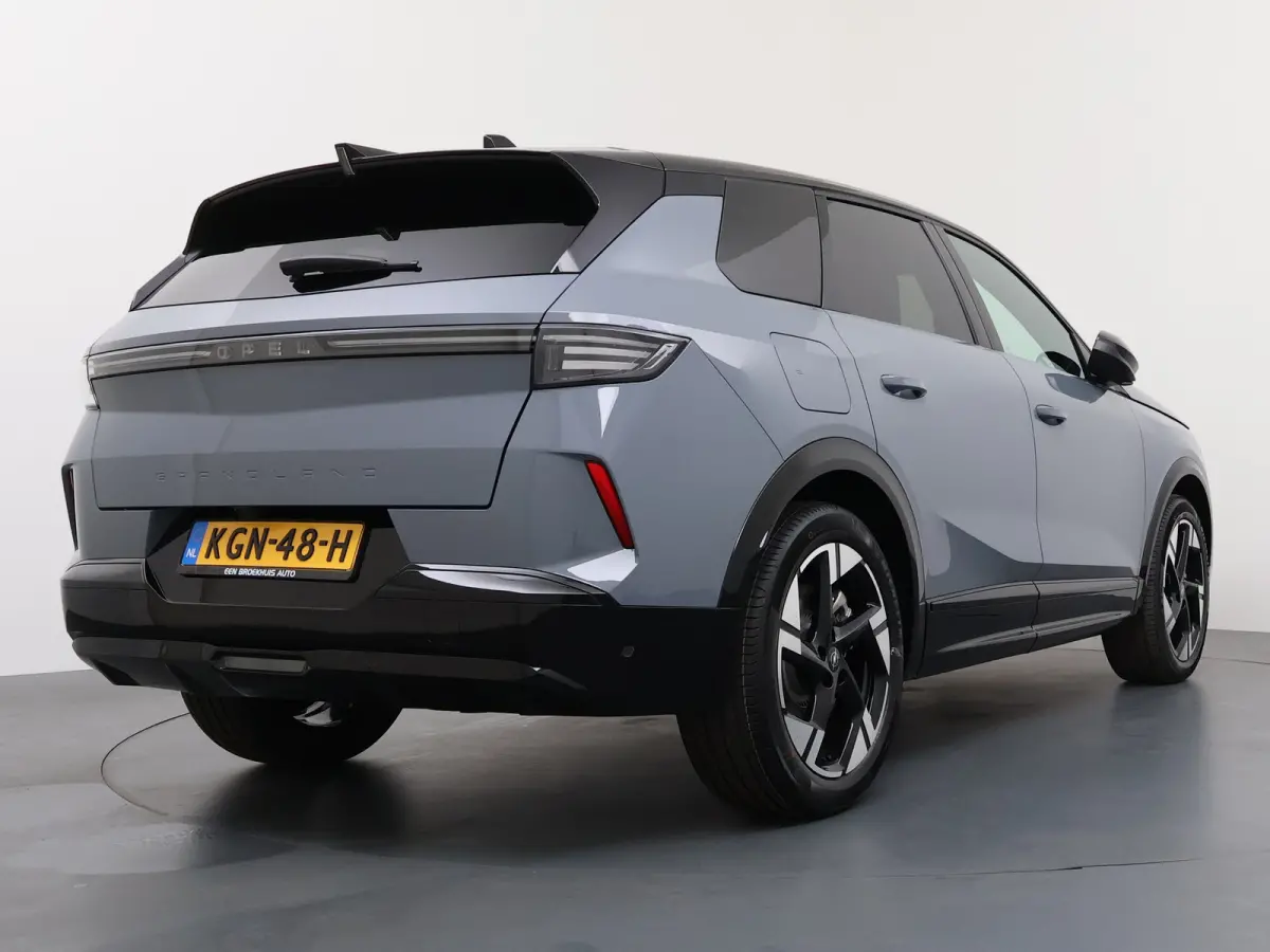1.6 Turbo Plug-in-Hybrid Ultimate 195PK | Nieuwe auto! | Achteruitrij assistent | Achteruitrijcamera | Actieve noodgeval assistent