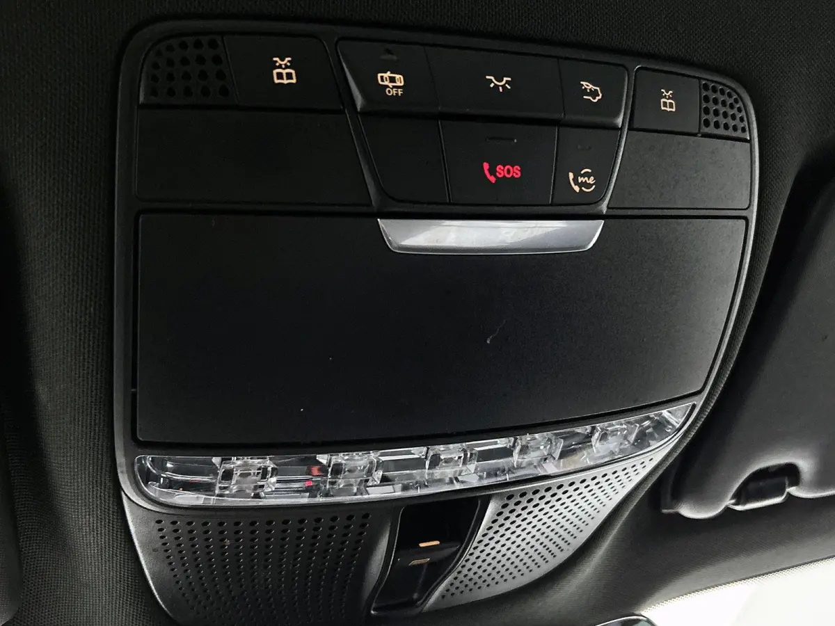 4MATIC Business Solution AMG | Automaat | Apple Carplay/Android Auto | Achteruitrijcamera | Parkeersensoren | Panoramadak | Trekhaak | Burmester |