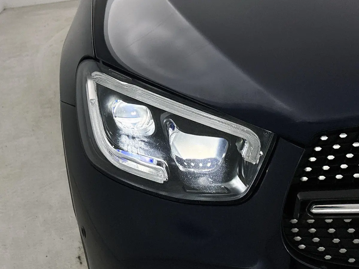 4MATIC Business Solution AMG | Automaat | Apple Carplay/Android Auto | Achteruitrijcamera | Parkeersensoren | Panoramadak | Trekhaak | Burmester |
