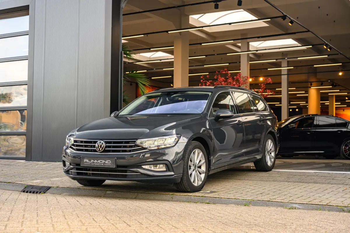 1.5 TSI Business Plus Pro | Acc | Lane Assist | Camera | Navi | Virtual Cockpit | Carplay |