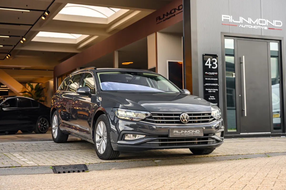 1.5 TSI Business Plus Pro | Acc | Lane Assist | Camera | Navi | Virtual Cockpit | Carplay |