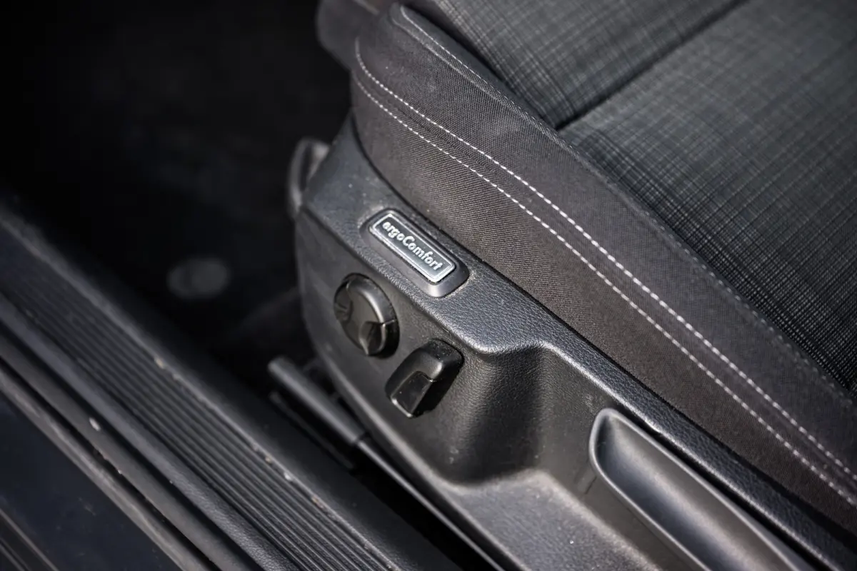 1.5 TSI Business Plus Pro | Acc | Lane Assist | Camera | Navi | Virtual Cockpit | Carplay |