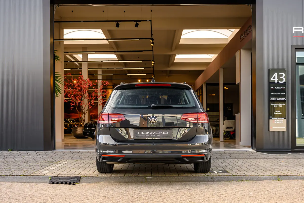 1.5 TSI Business Plus Pro | Acc | Lane Assist | Camera | Navi | Virtual Cockpit | Carplay |