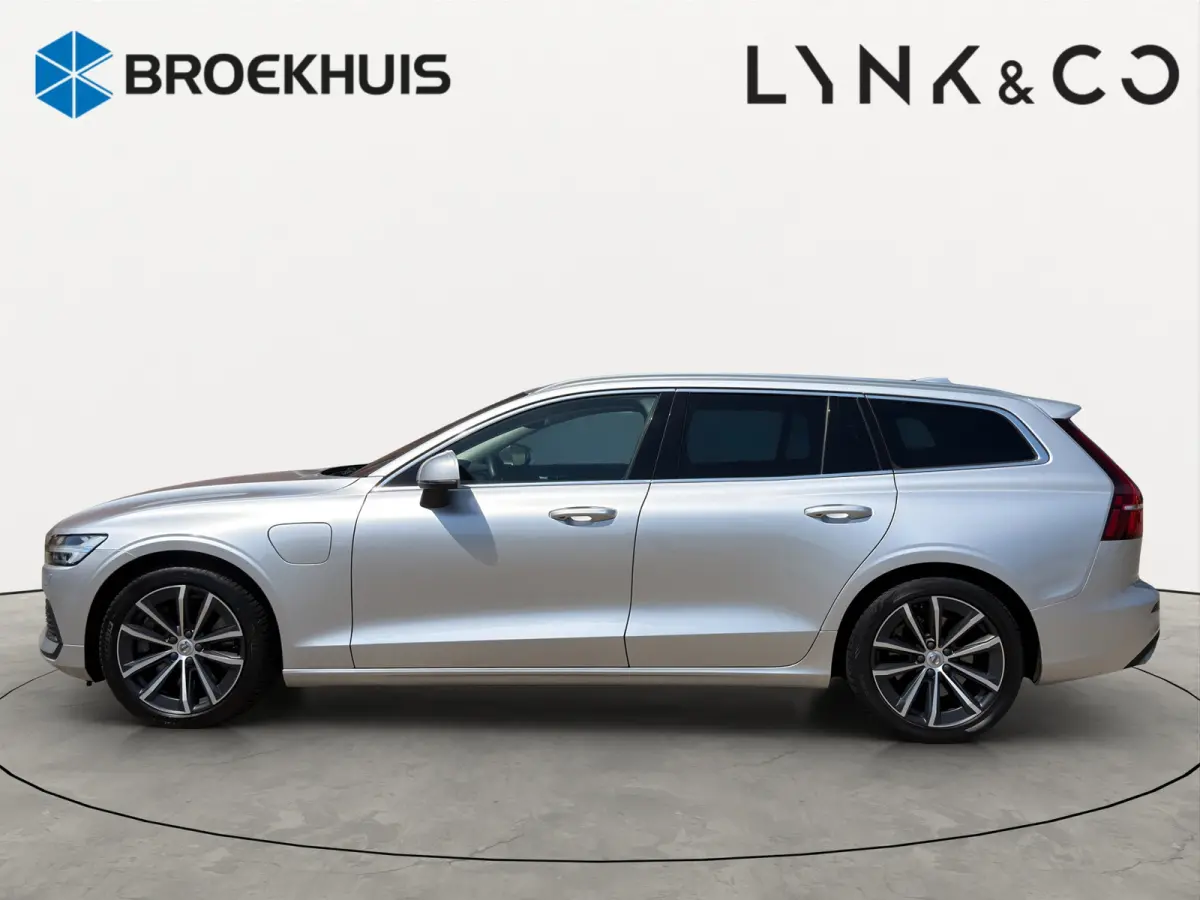 2.0 T6 Recharge AWD Business Pro | SoH 97,35% | Stuurwiel en stoelen verwarmd | Achteruitrijcamera |