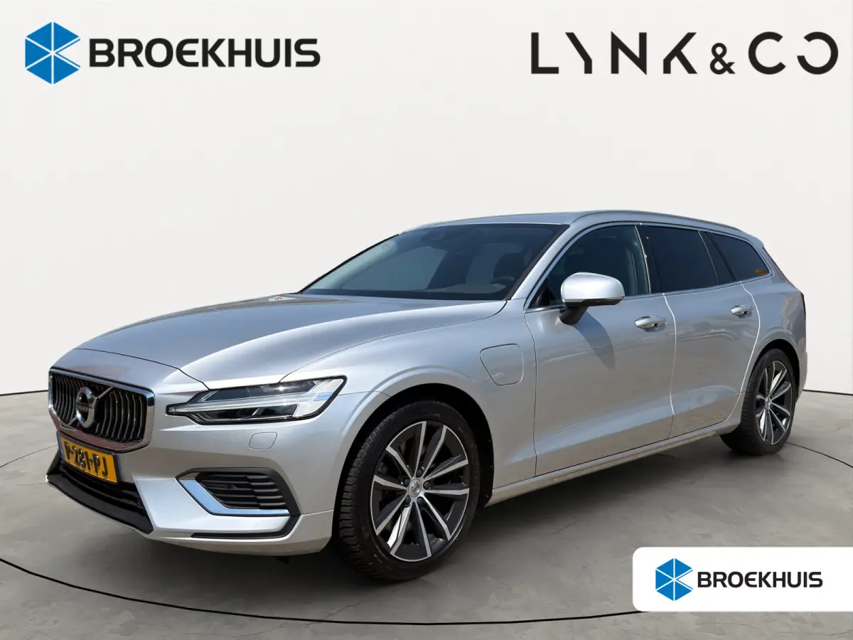 2.0 T6 Recharge AWD Business Pro | SoH 97,35% | Stuurwiel en stoelen verwarmd | Achteruitrijcamera |