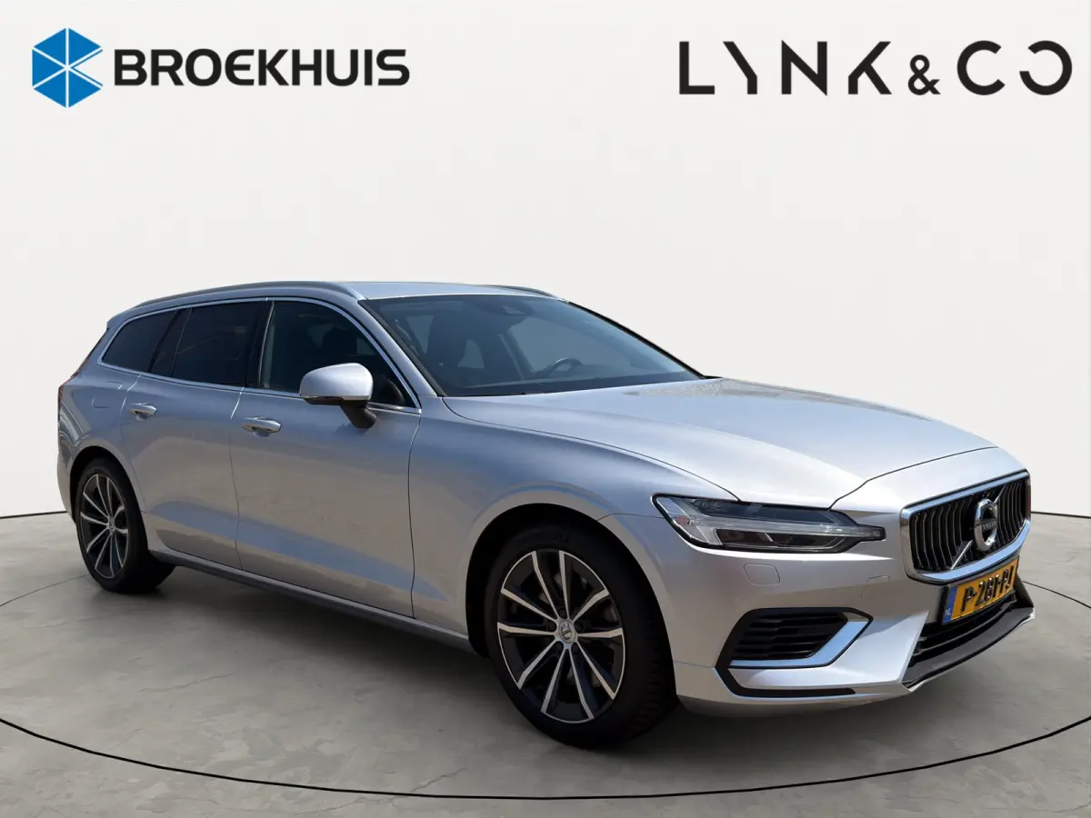 2.0 T6 Recharge AWD Business Pro | SoH 97,35% | Stuurwiel en stoelen verwarmd | Achteruitrijcamera |