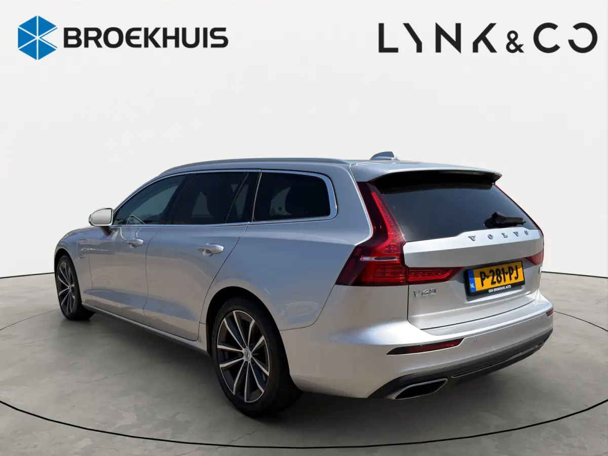 2.0 T6 Recharge AWD Business Pro | SoH 97,35% | Stuurwiel en stoelen verwarmd | Achteruitrijcamera |