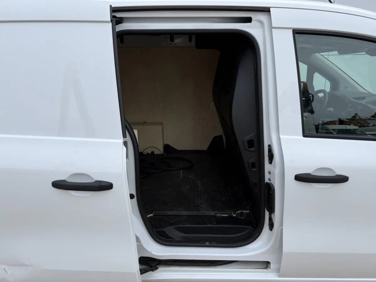 EV 45kWh L1 260KM WLTP LED Climate Control Cruise Control Laadkabel Parkeersensoren Citan Kangoo