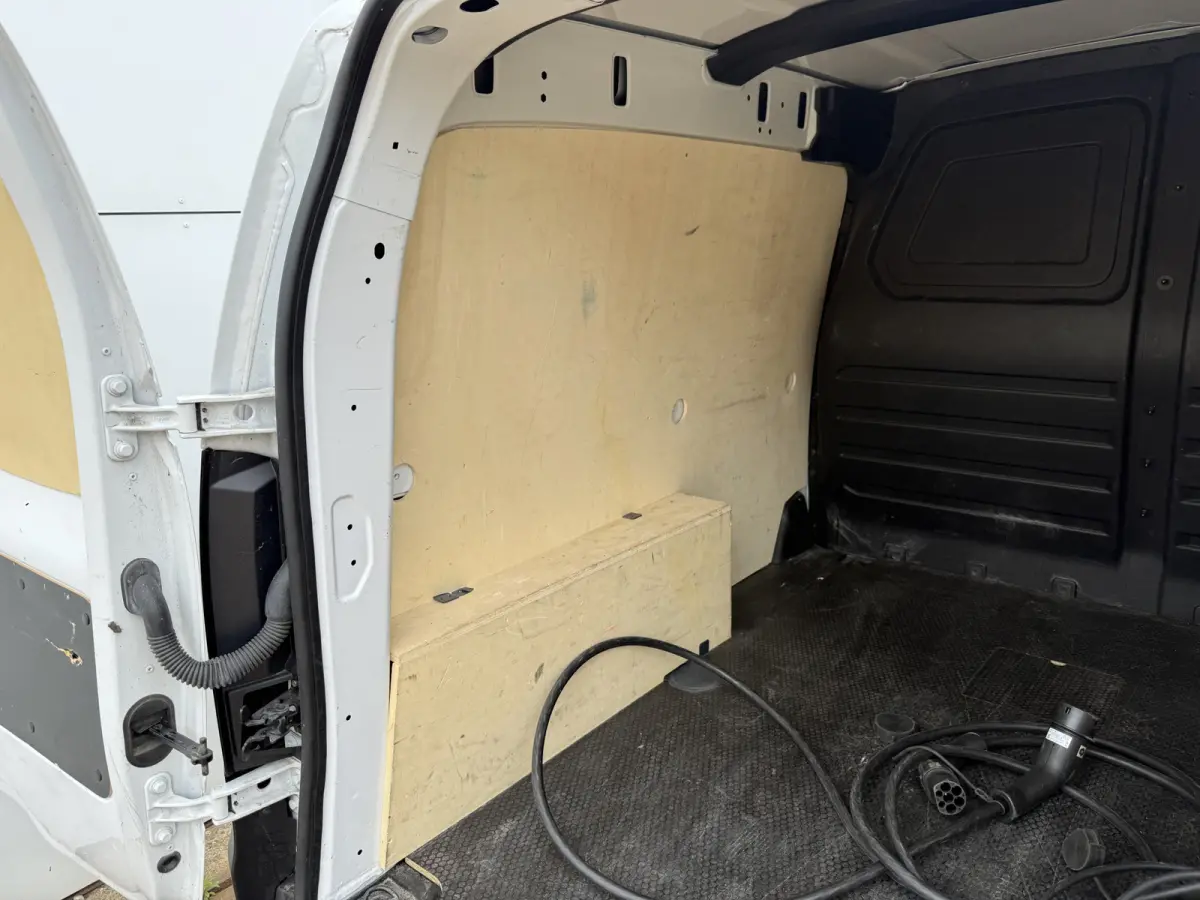 EV 45kWh L1 260KM WLTP LED Climate Control Cruise Control Laadkabel Parkeersensoren Citan Kangoo