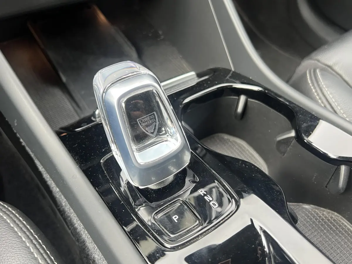 T4 Plug-in Hybrid Plus Bright Aut.