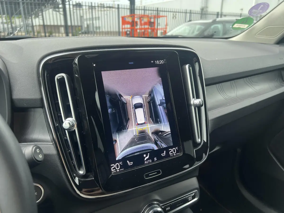 T4 Plug-in Hybrid Plus Bright Aut.