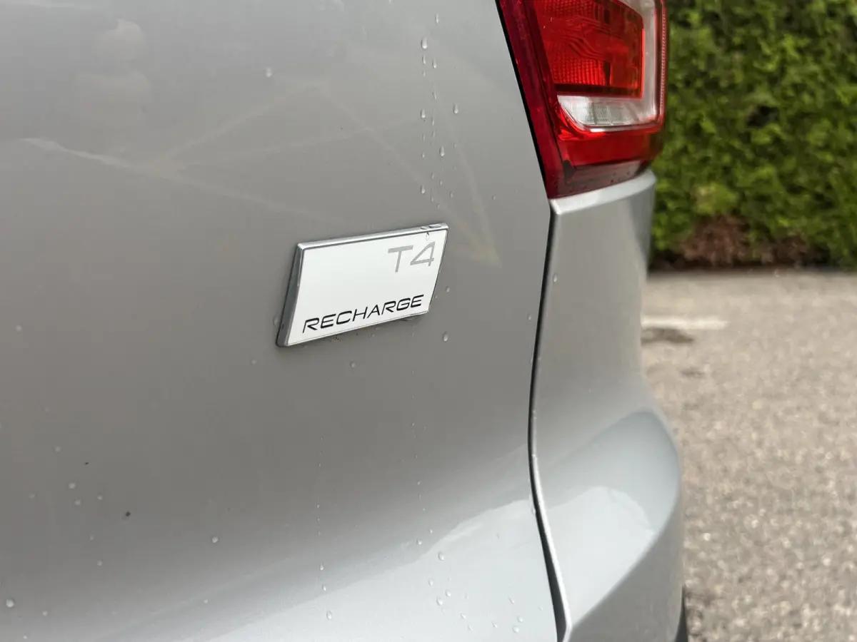 T4 Plug-in Hybrid Plus Bright Aut.