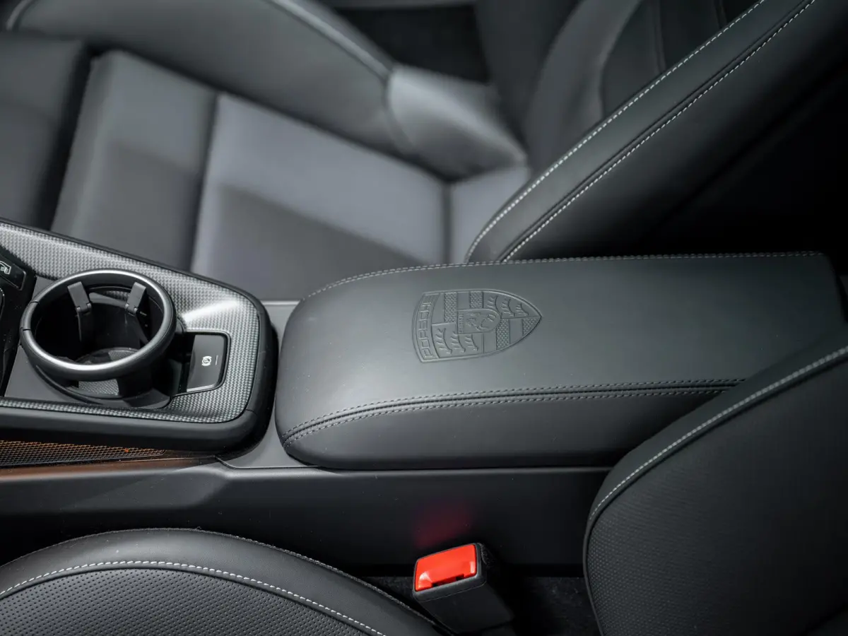 3.6 Turbo S 4p. | PTS | Sport-Design | Lift | Burmester | InnoDrive |