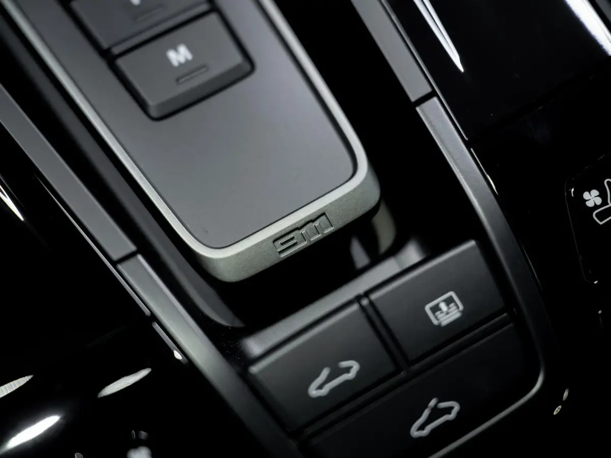 3.6 Turbo S 4p. | PTS | Sport-Design | Lift | Burmester | InnoDrive |