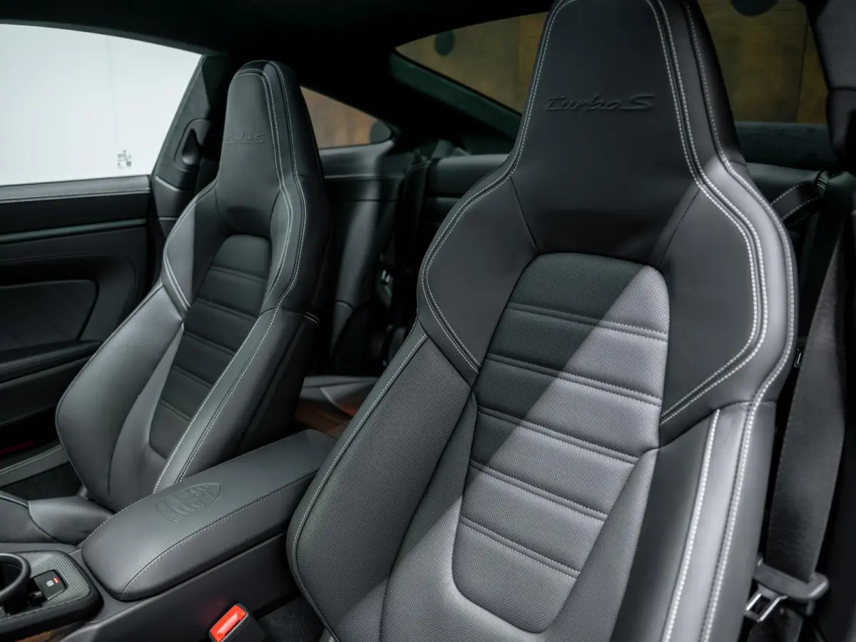3.6 Turbo S 4p. | PTS | Sport-Design | Lift | Burmester | InnoDrive |