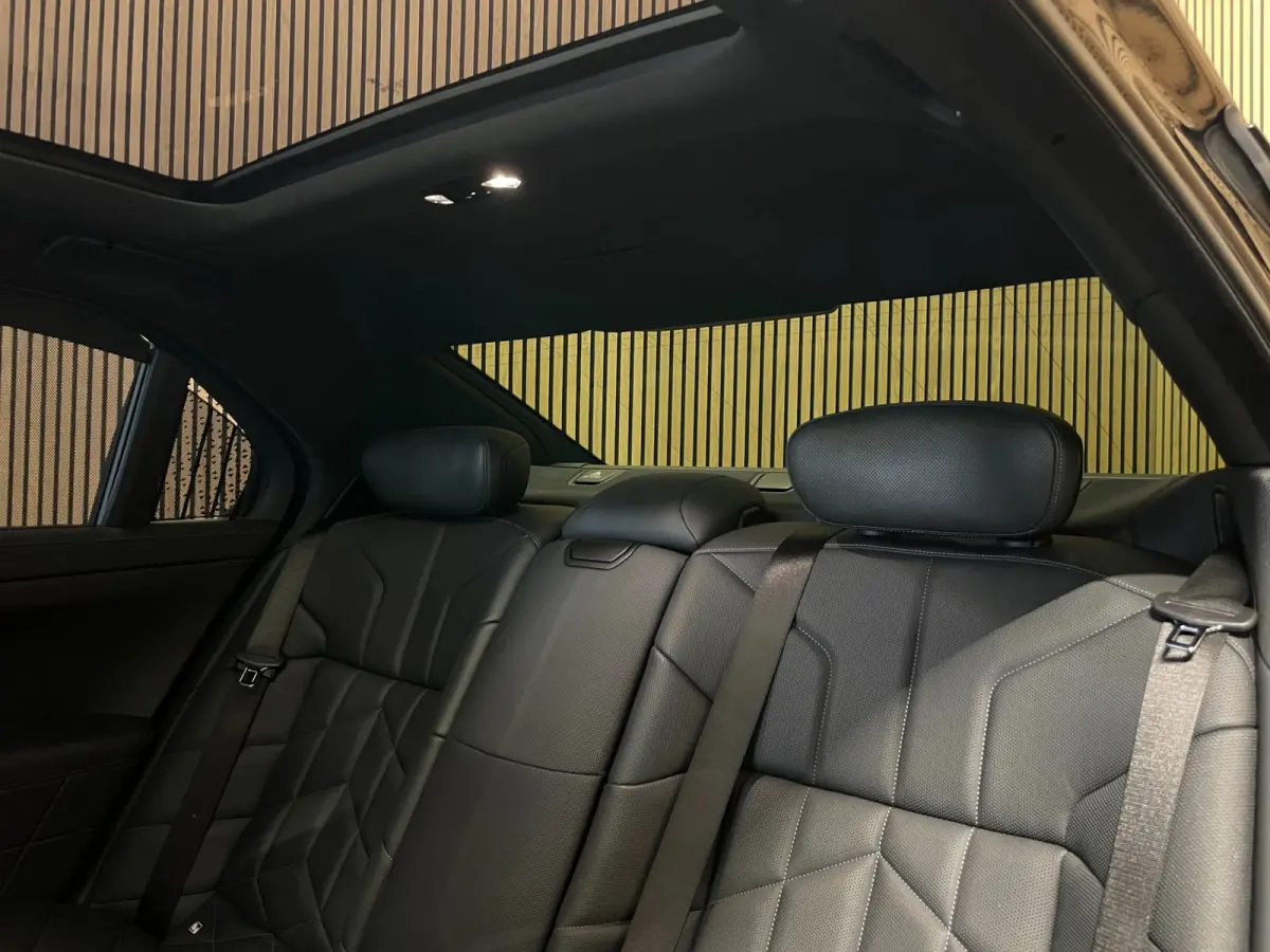 XDrive60 106 kWh|M-SPORT|96% SOH|BLACK EDITION|FULL OPTION|PANORAMA|STOEL+STUURVERW|360+3D+V+A CAMERA|NAP|NL-AUTO|INCL.BTW|