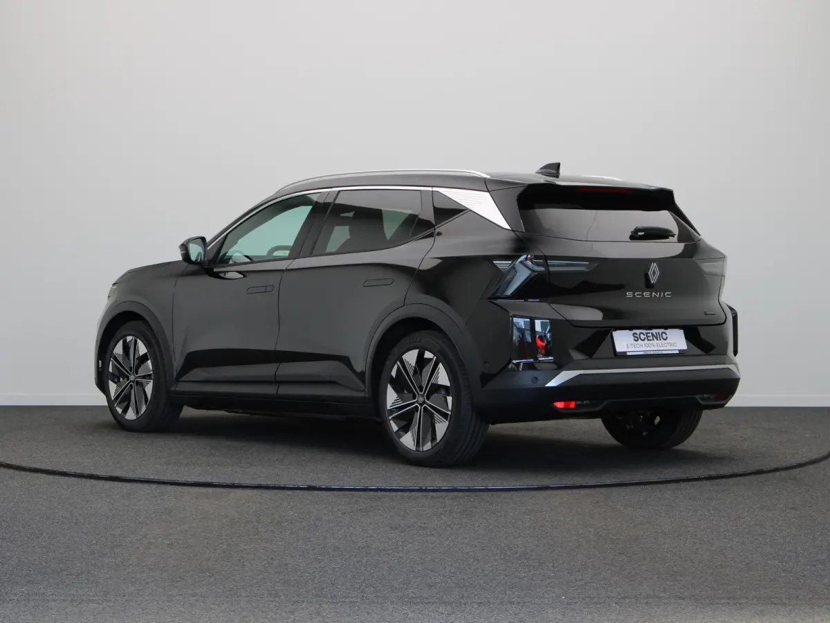 EV87 long range techno | Vijf jaar garantie | Panoramisch dak | Harman Kardon | Active driver assist |