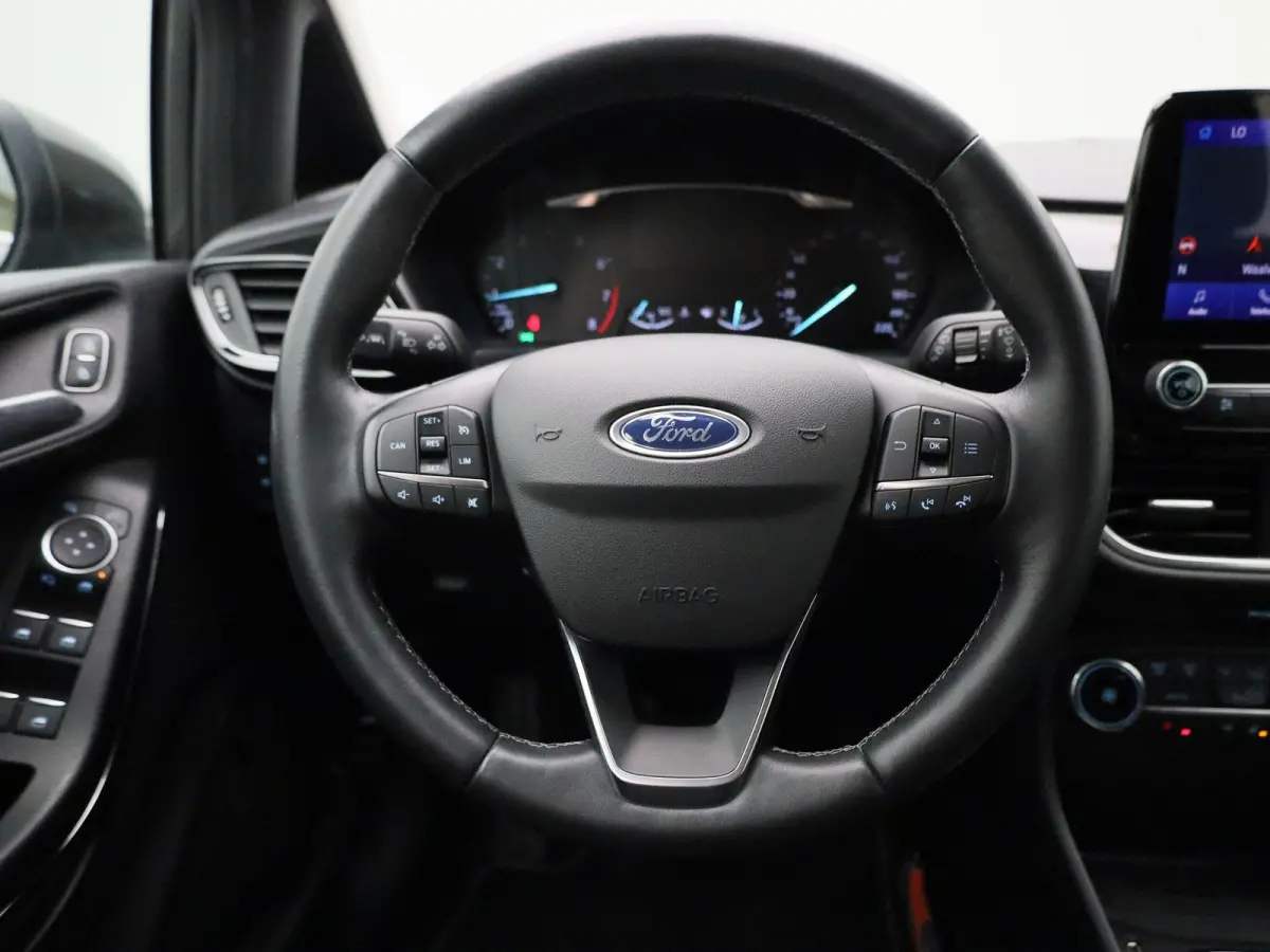 1.0 EcoBoost Titanium X | Winterpack | Cruise Control | B&O | Keyless entry | Inklapbare spiegels |