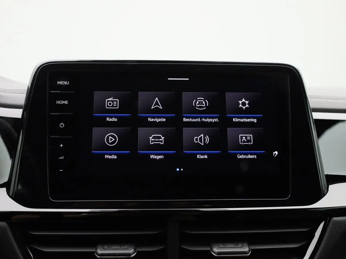 1.5 TSI R-Line 150 PK| Dealeronderhouden | Leder Interieur | Trekhaak | Navigatie Pro | Stoelverwarming | Achteruitrijcamera | Climatronic | LED Matrix