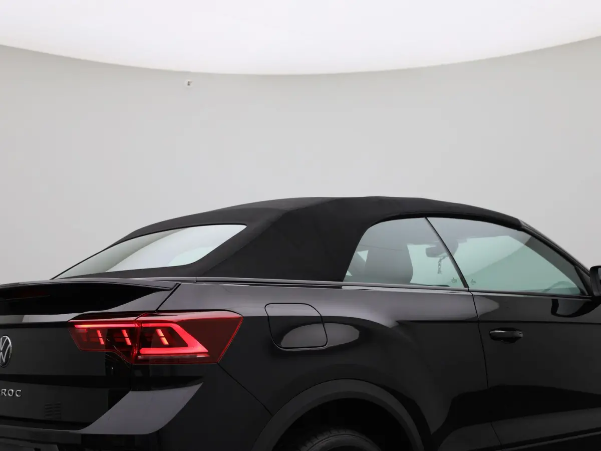 1.5 TSI R-Line 150 PK| Dealeronderhouden | Leder Interieur | Trekhaak | Navigatie Pro | Stoelverwarming | Achteruitrijcamera | Climatronic | LED Matrix