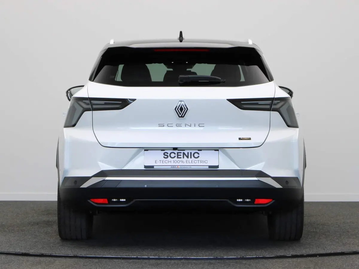 EV87 long range techno | Vijf jaar garantie | Active driver assist | Harman Kardon | Panoramisch dak | All season banden |