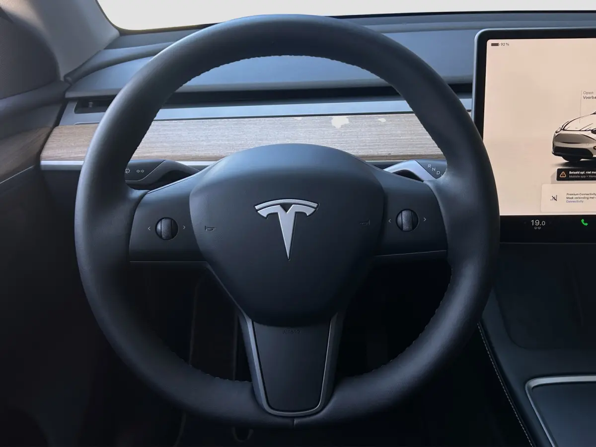 Long Range AWD 75 kWh | Org. NL | Auto Pilot | 1e eig. | Camera | Stoelverwarming |