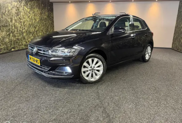 1.0 Comfortline-NAV-CARPLAY-PDC-LM VELGEN-21