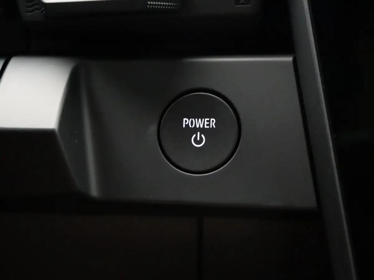 EV87 long range techno | Vijf jaar garantie | Active driver assist | 360 graden camera |