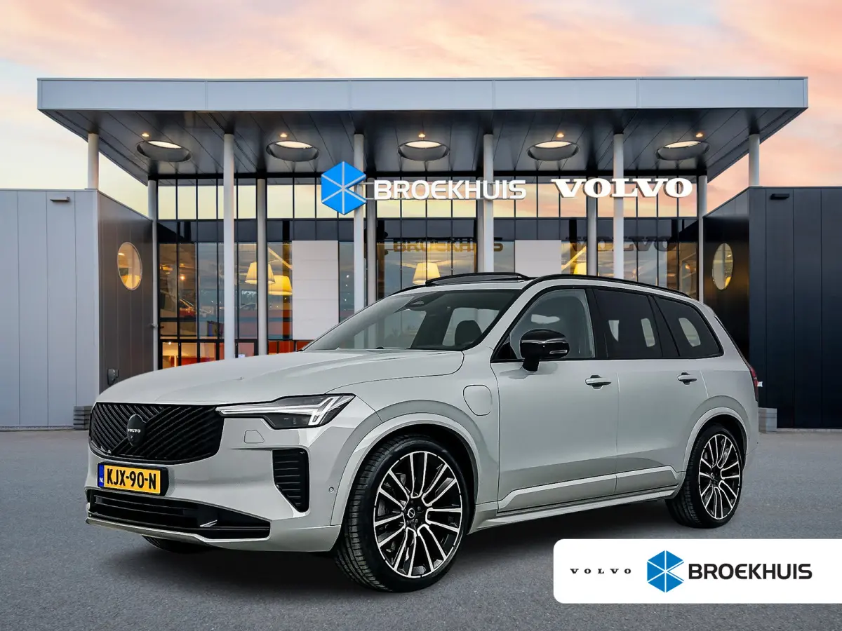 T8 Ultra Black Edition Executive | 22" | Gelaagd & Getint Glas | Geintegreerd kinderzitje | Luchtvering | Geventileerd Nappa | Bowers & Wilkins | Stoelmassage | Panoramadak | Head-Up | 360 C