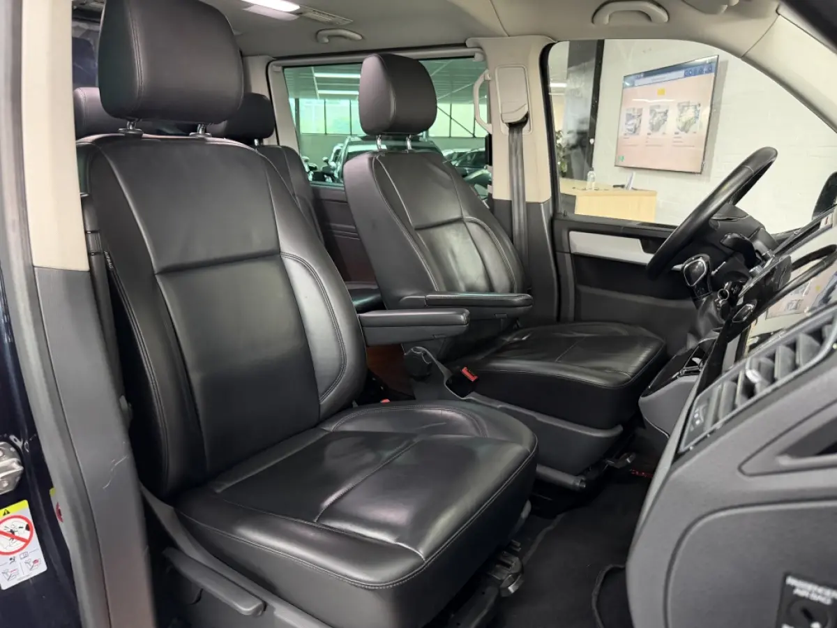2.0 TDI T6 Caravelle Highline lang Dsg Acc Navi Carplay