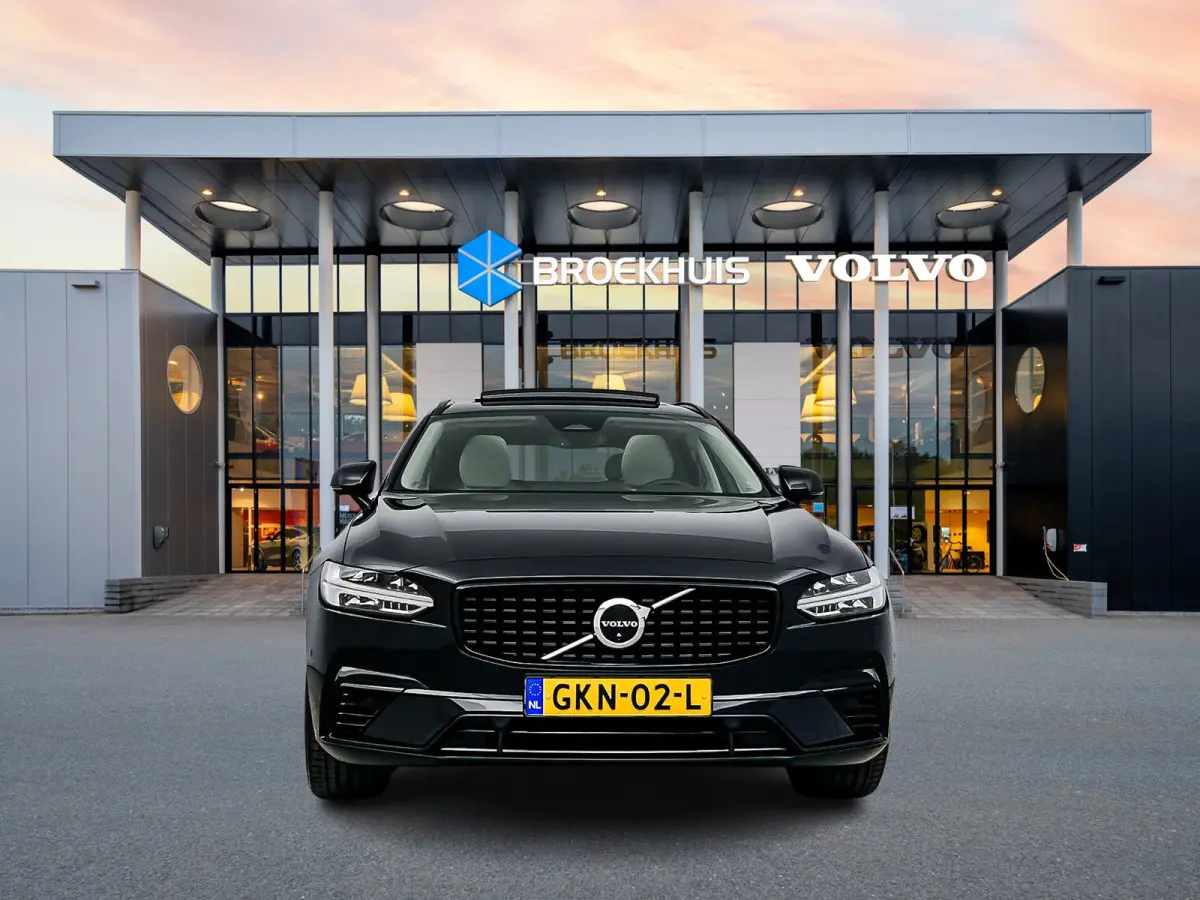 T8 Recharge Ultra Dark | 20" | Luchtvering | Geventileerd Nappa | Stoelmassage | Bowers & Wilkins | Trekhaak | 360 Camera | Gelamineerd & Getint Glas | Head-Up | Panoramadak | Lederen interi