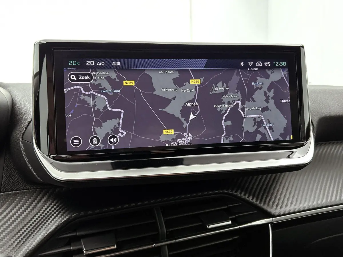 1.2 100pk Allure | Navigatie | Climate Control | Cruise Control | Camera | 17"LMV | LED | Apple Carplay/Android Auto |