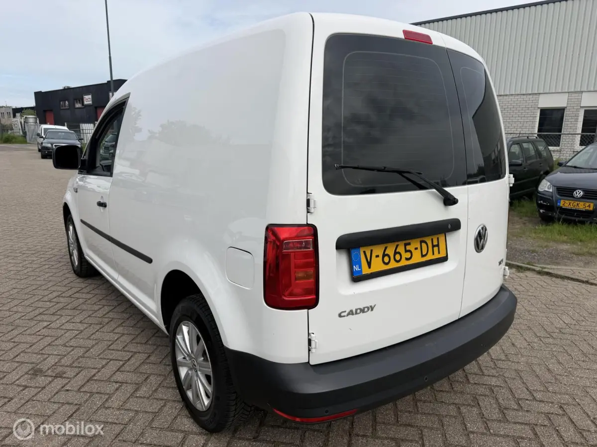 Bestel 2.0 TDI L1H1 BMT Comfortline Euro 6